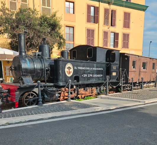 treno della solidarietà